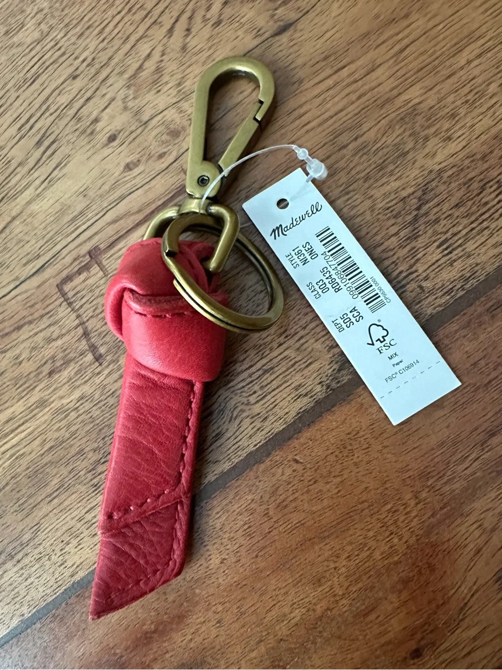 ☀️ New! MADEWELL Sydney Key Fob — Rosy Hibiscus Leather Keychain